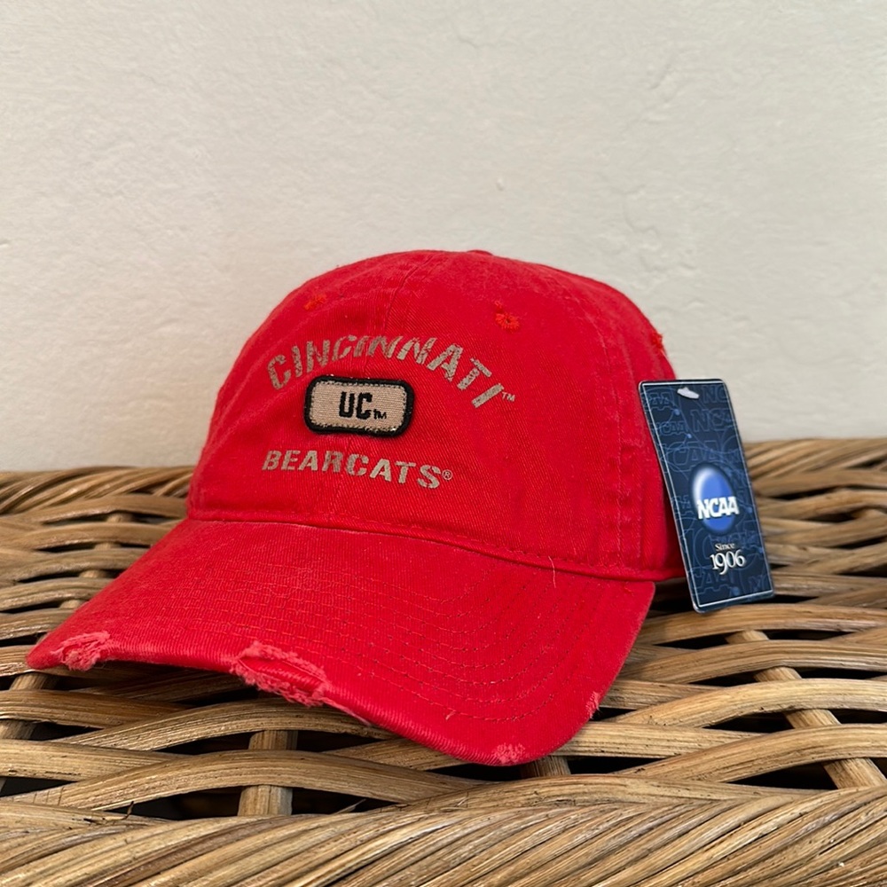 Cincinnati Bearcats garment wash sun buckle hat cap curved bill red distressed